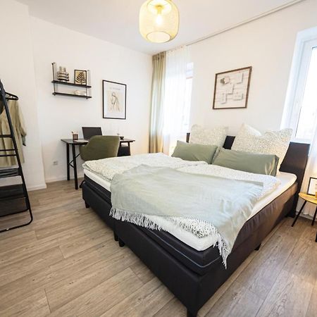 Blossfeld-Apartments Geraeumige Stadtoase Mitten Im Zentrum Mit 3 Schlafzimmern, Gratis Parkplatz, W-Lan, Netflix Iéna Extérieur photo